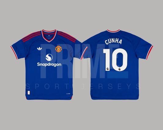 Manchester United 2026/27 visita versión jugador