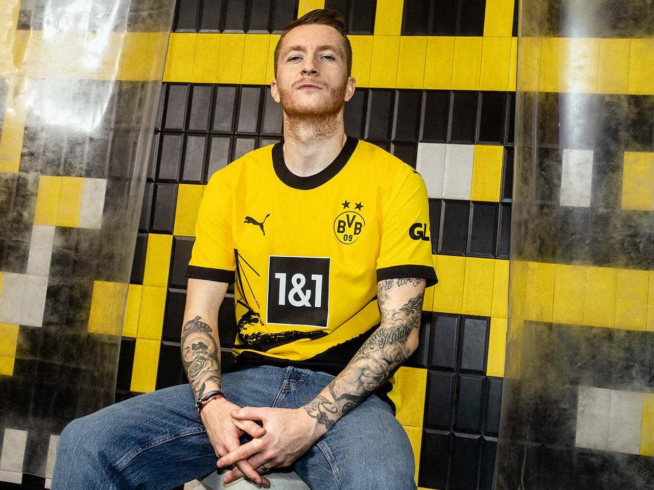 Borussia Dortmund 2023/24 local versión aficionado