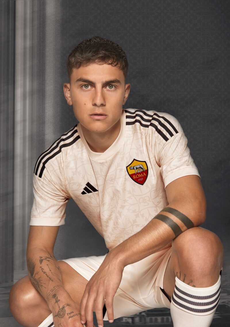 AS Roma 2023/24 visita versión aficionado